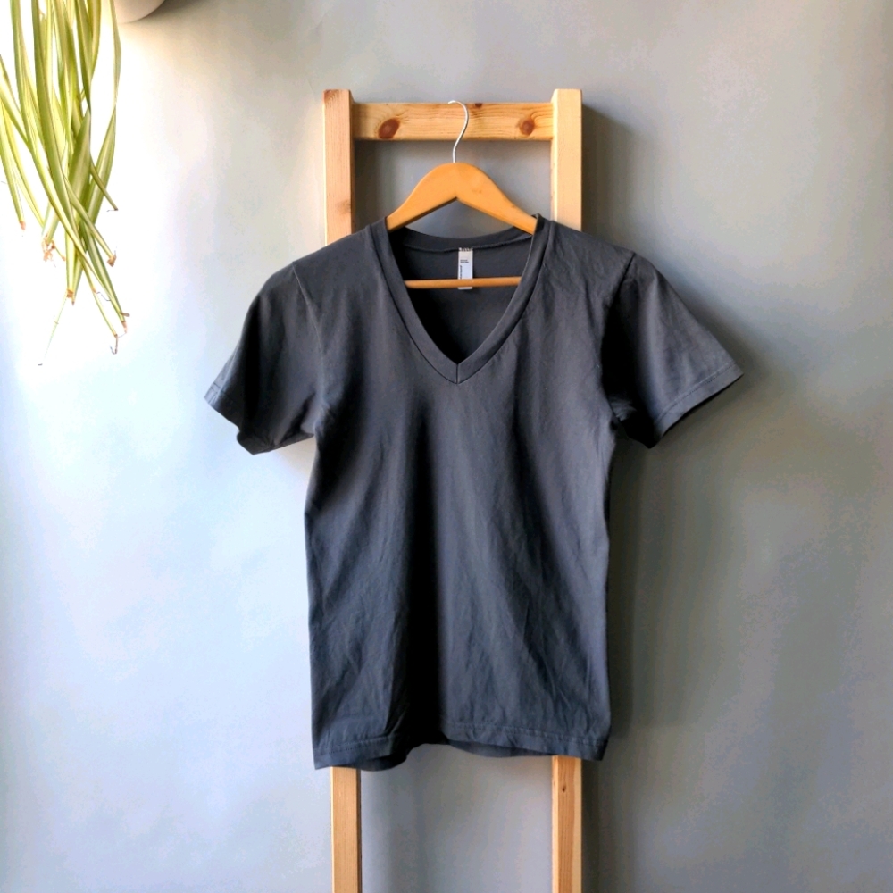 American Apparel Charcoal Grey V-Neck Tee XS